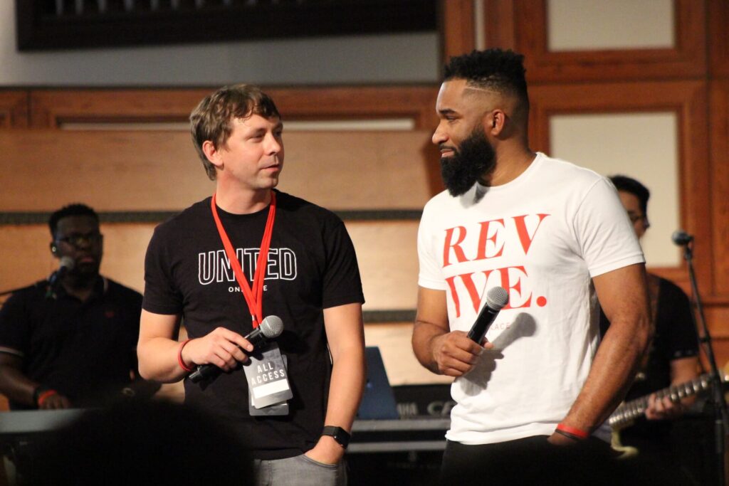 OneRace Photo - 400 Conference 1